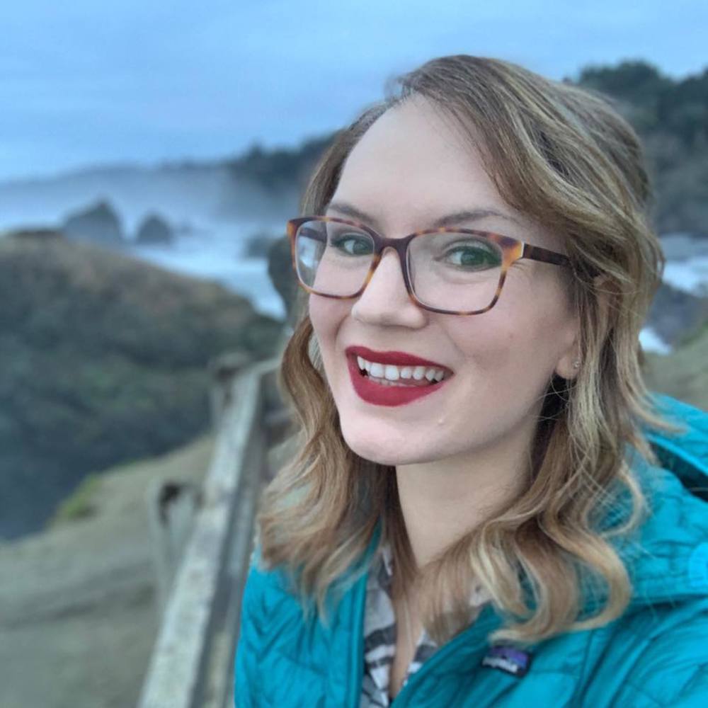 Meet your Posher, Emily